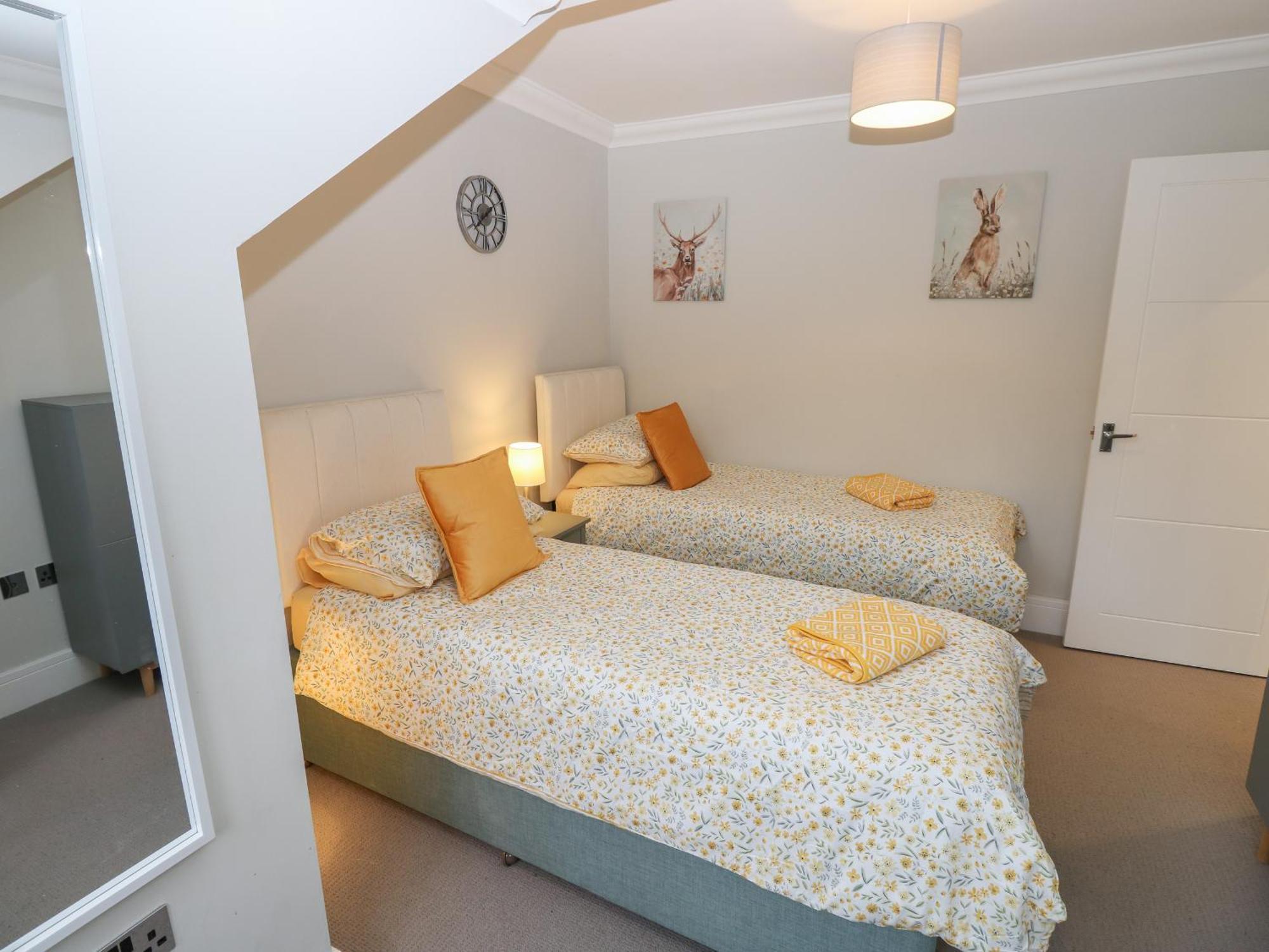 Rookley Lake Cottage Вентнор Екстер'єр фото